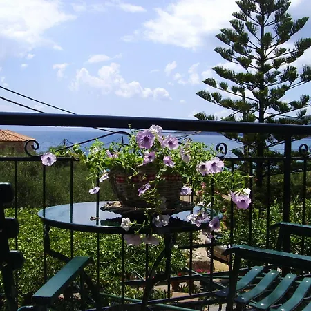 Skardamoula's N Apartment