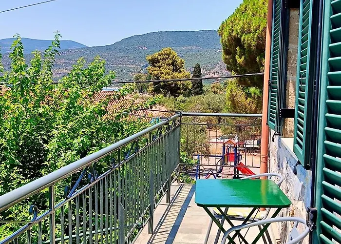 Skardamoula's N Apartamento Kardamyli