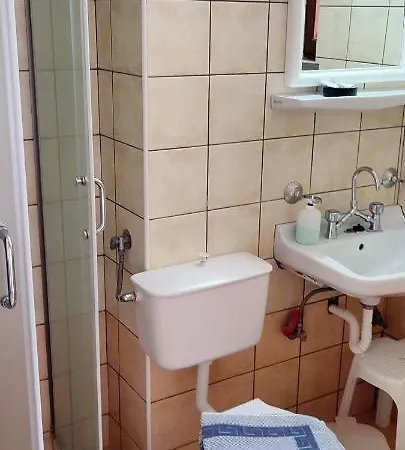 Skardamoula's N * Kardamyli