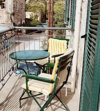 ο κήπος της σκαρδαμούλας *