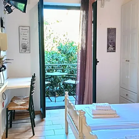 Skardamoula's N Apartment